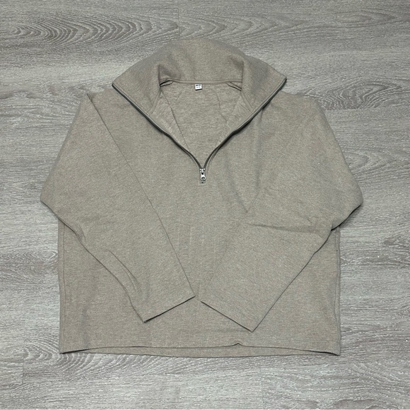 Uniqlo Beige Quarter Zip Sweater - Picture 4 of 5